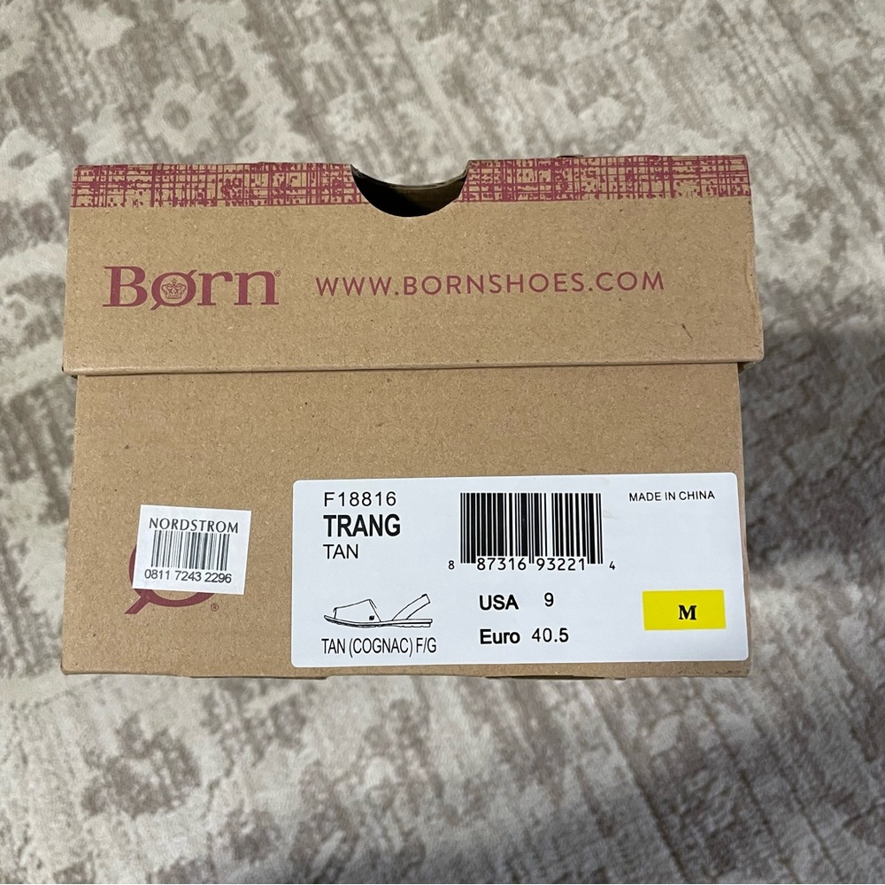Born Women's Brown Leather Sandals - Picture 5 of 5